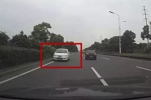 汽车逆行罚多少款