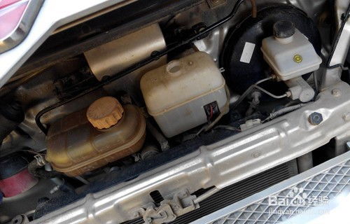 和田汽车水箱价格多少 和田汽车水箱价格多少