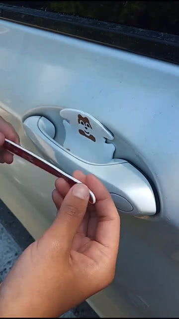 汽车门划掉漆多少