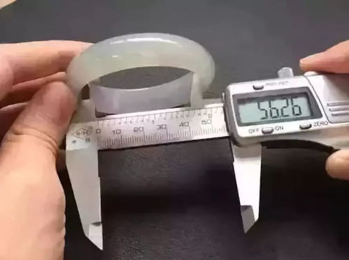 汽车尺子量宽度多少 汽车尺子量宽度多少