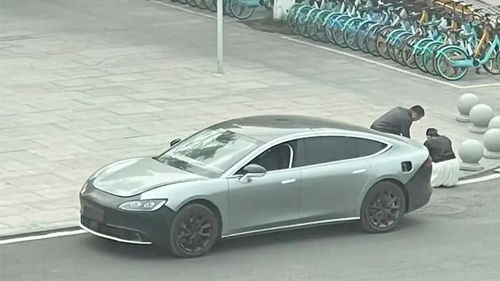 小米汽车多少v电压