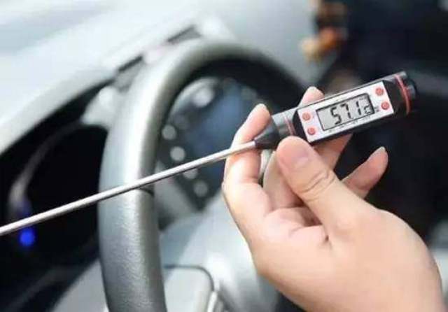 汽车多少温度会锁门