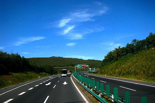 山区公路汽车扭矩多少