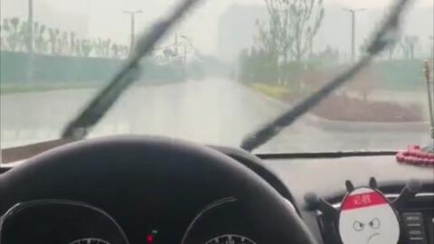 汽车雨刷多少瓦