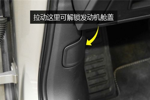 汽车后视镜灯泡亮度多少
