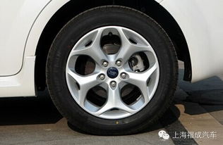 八轮汽车容量多少