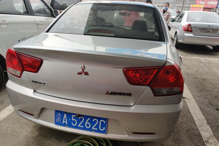启航汽车多少钱