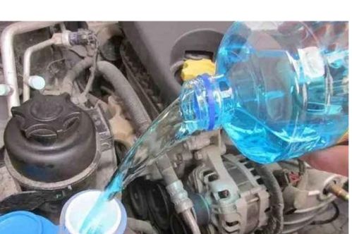 汽车水箱加水用多少 汽车水箱加水用多少
