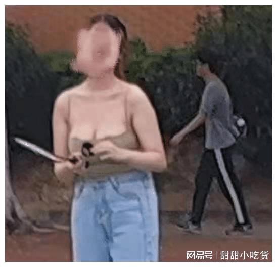 秘鲁女子吵架冲向男友力道过大坠亡
